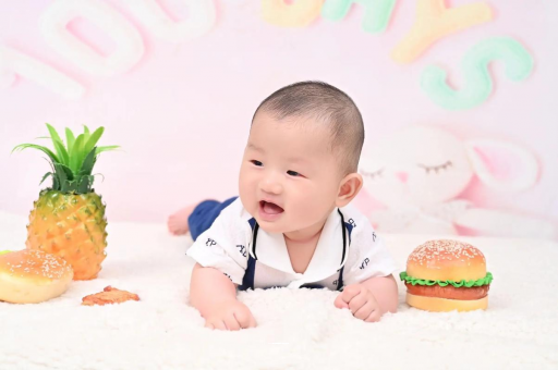 宣威宝宝可以躺着喝奶瓶吗 宣威宝宝可以躺着喝奶瓶吗